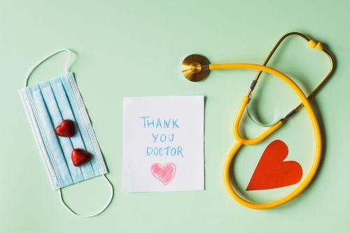 八九年級女生限定男醫生心動診療